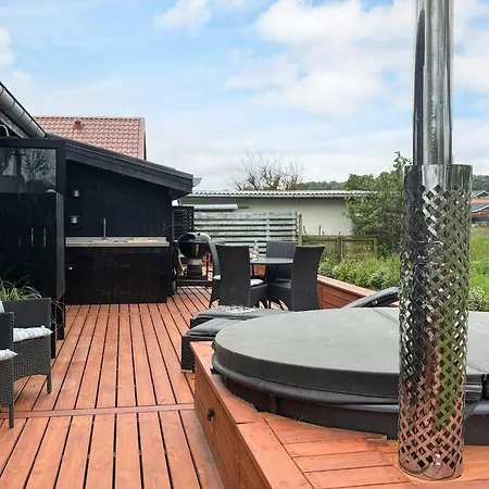 6 Person In Sj Lund Holiday home Binderup Strand